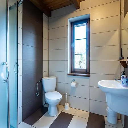 Maya ホームステイ