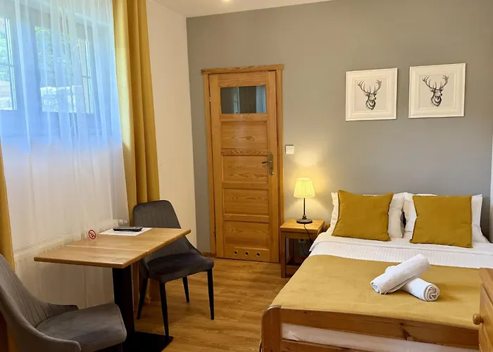 Maya Homestay szállás *